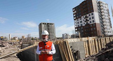 Başkan Çolakbayrakdar: "Kentsel dönüşümle ilçeye yeni bir hüviyet kazandırıyoruz"