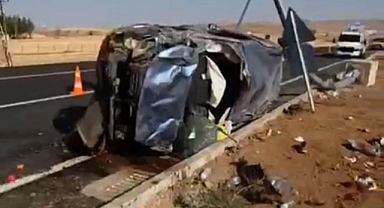 Düğün dönüşü kaza: 2 ölü, 4 yaralı