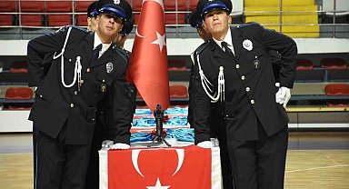Karaman POMEM'de 228 polis adayı mezun oldu