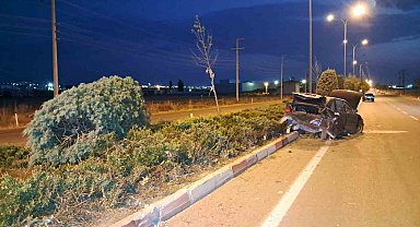 Karaman'da otomobiller çarpıştı: 3 yaralı