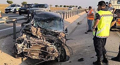Kontrolden çıkan otomobil bariyerlere çarptı: 1 yaralı