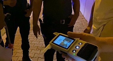 Polis olacağını söyledi, alkollü araç sürmekten ehliyetine 2. kez el konuldu