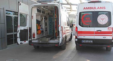 Saman balyası aktarırken düşerek yaralandı