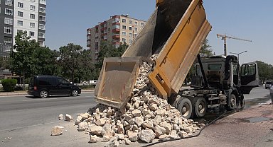 Seyir halindeki kamyonda yangın paniği