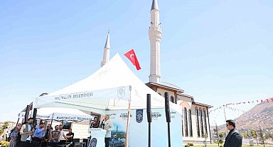 Ali Erkara Cami ibadete açıldı