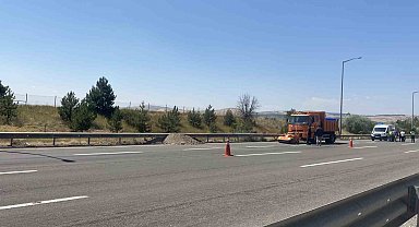 Ankara'da metenol yüklü tanker kaza yaptı: Yol bir süre trafiğe kapandı
