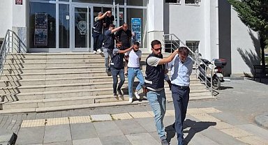 Ankara'da trafikte çıkan kavgada yaralanan gençten '10 kişiydiler' iddiası