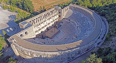 Antalya'dan tarihi rekor: Bir günde 105 bin ziyaretçi