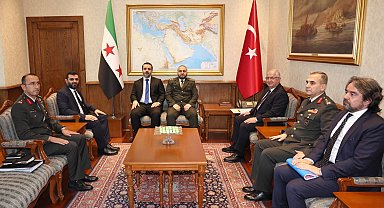 Bakan Güler, Suriye Savunma Bakanı, Dışişleri Bakanı ve İstihbarat Başkanı ile görüştü