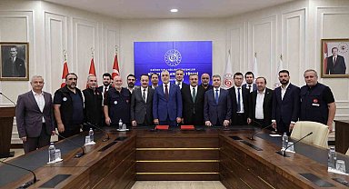 Bakan Işıkhan: "11 hizmet kolunun tamamında imzalarımızı attık"