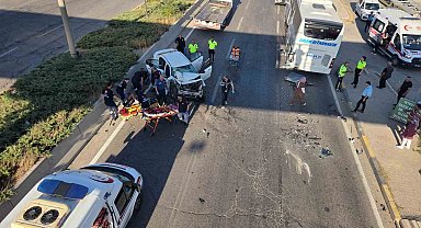 Başkentte otomobil otobüse çarptı: 2 yaralı