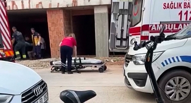 Dengesini kaybeden adam asansör boşluğuna düştü
