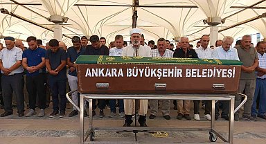 İş görüşmesine giderken trafik kazasında hayatını kaybeden mühendis son yolculuğuna uğurlandı