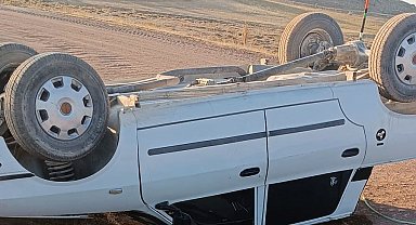 Karaman'da kontrolden çıkan pikap devrildi: 1 yaralı