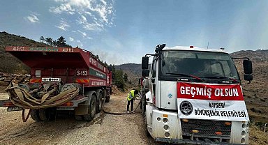 Kayseri Büyükşehir'den Mersin'de yangın döndürme çalışmasına destek