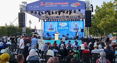 Klasik otomobiller geçmişe götürdü