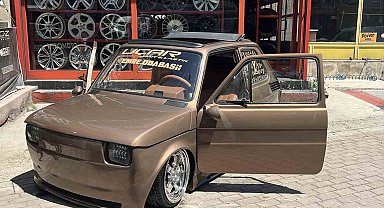 Konyalı sanayici Recep İvedik'in meşhur arabasını baştan aşağı değiştirdi