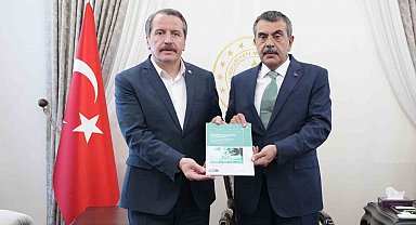 Memur-Sen Genel Başkanı Yalçın'dan Bakan Tekin'e ziyaret