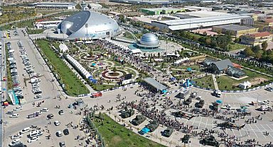 Türkiye'nin en büyük bilim festivali 21 Ağustos'ta 10. kez kapılarını açıyor