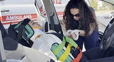 Aksaray'da iki otomobil çarpıştı: 2 yaralı