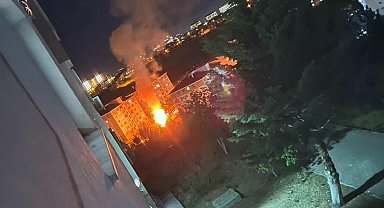 Ankara'da arızalanan kamyon yandı