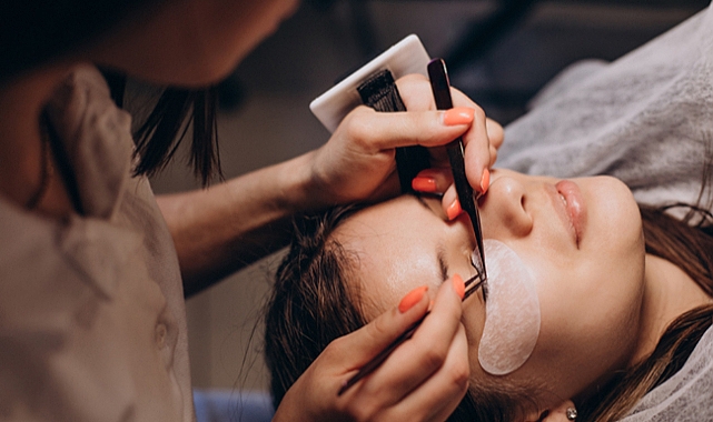 Bakırköy’de Göz Alıcı Bakışlara Nail Time Studio Dokunuşuyla Ulaşın